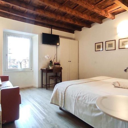 B&B Ai Musei Брешия Экстерьер фото